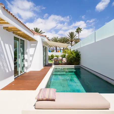 Villa Miami Queens With Private Pool By Tenpropertiesgc *